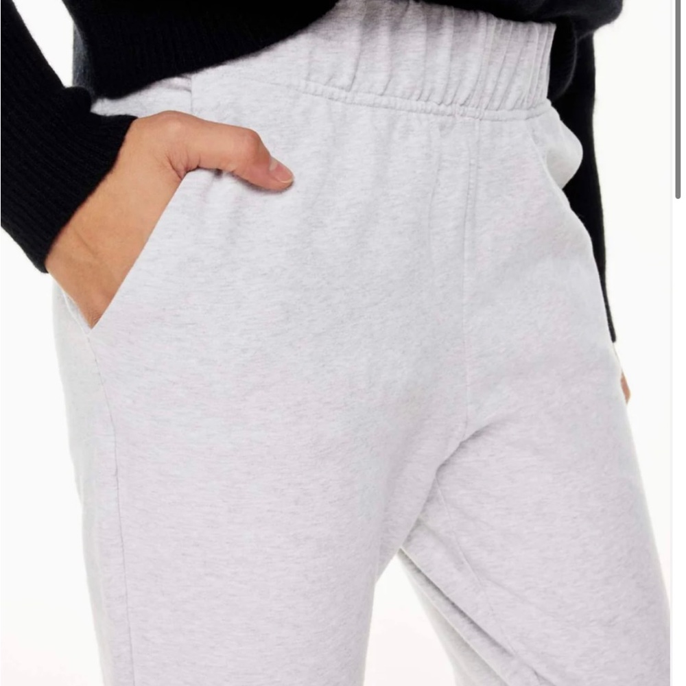 Aritzia Babaton Women’s Light Gray  Sweatpants